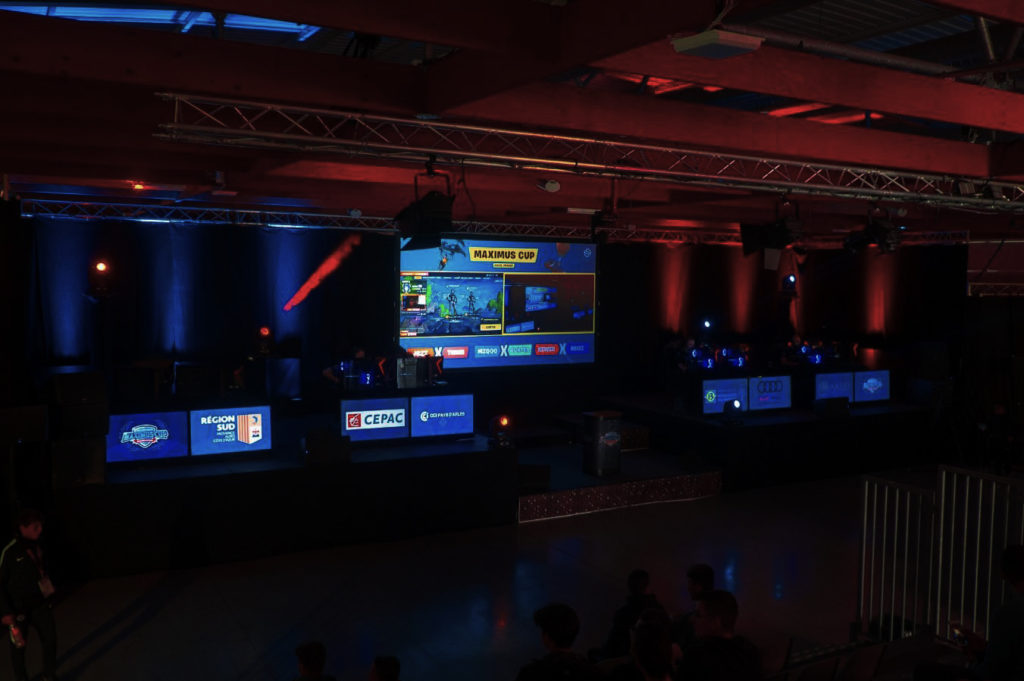mainstage maximus 2 front